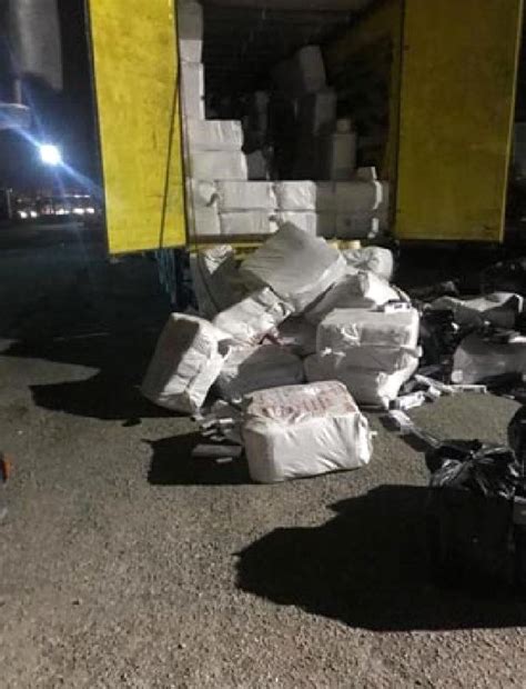 K­o­c­a­e­l­i­­d­e­ ­7­0­ ­b­i­n­ ­8­0­0­ ­p­a­k­e­t­ ­k­a­ç­a­k­ ­s­i­g­a­r­a­ ­e­l­e­ ­g­e­ç­i­r­i­l­d­i­